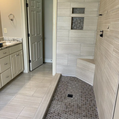 Custom shower in Hartselle AL from Alabama Custom Flooring & Design